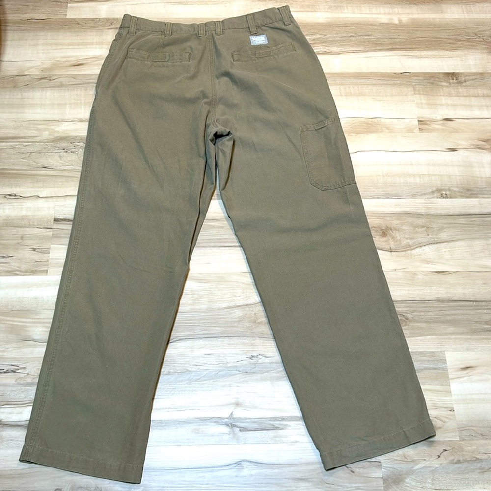 COLUMBIA SPORTSWEAR COMPANY UTILITY STYLE PANTS Men’s 36 wX32 l Tan/Khaki Color.
